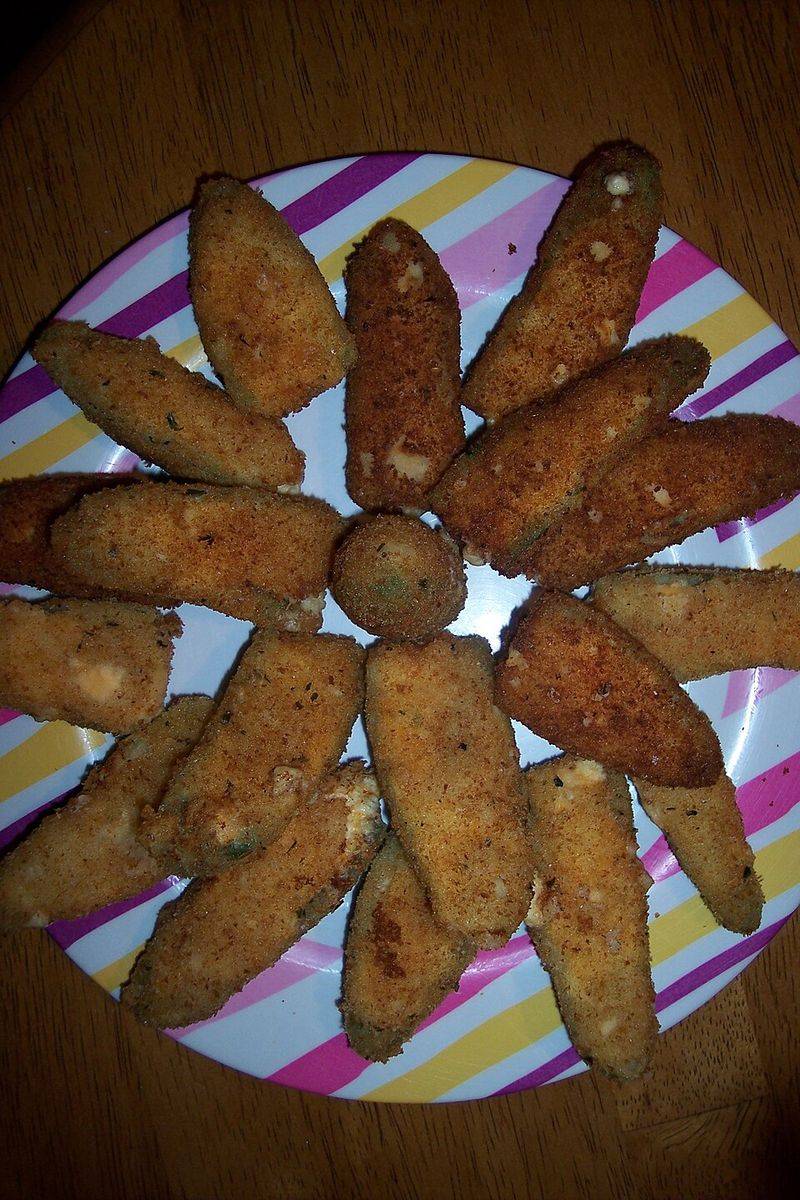 Jalapeño Poppers Jalapeño Poppers