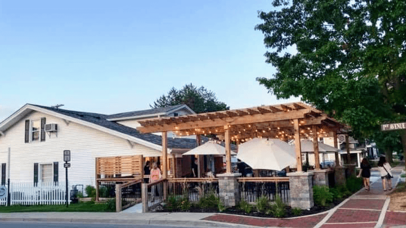 Juniper on Main, Carmel, IN