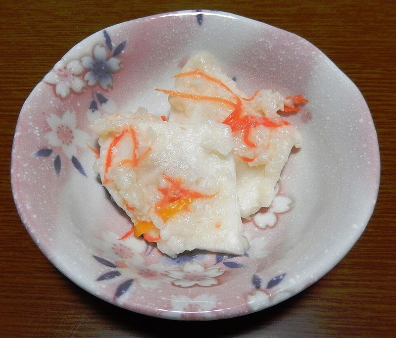 Kabura-zushi Has Fish Fermenting Between Turnip Slices Kabura-zushi Has Fish Fermenting Between Turnip Slices