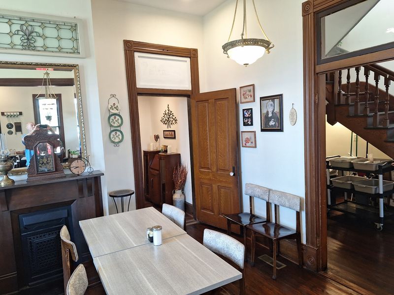 Katie Pie and Sons Country Kitchen Katie Pie and Sons Country Kitchen