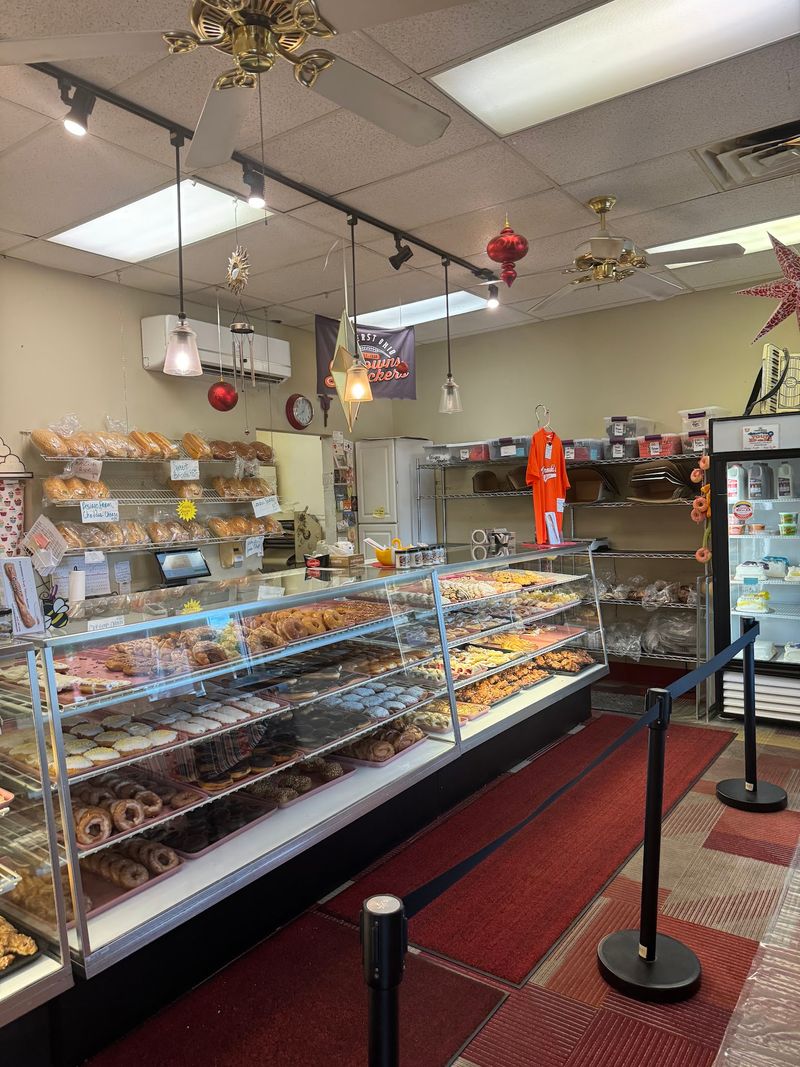 Kiedrowski's Simply Delicious Bakery, Ohio, Amherst