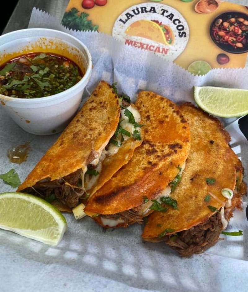 Laura Tacos, Florida, Tampa