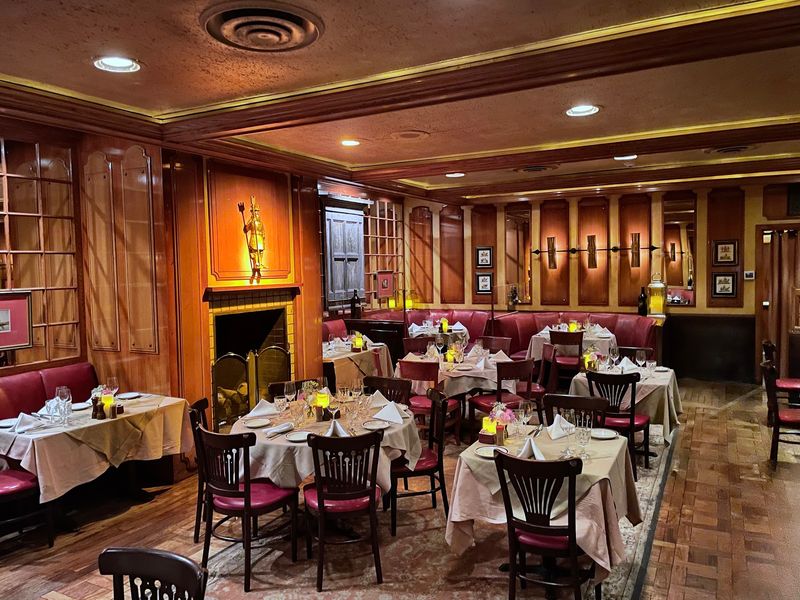 Leather Booths, Fireplaces, and a London Tavern Mood