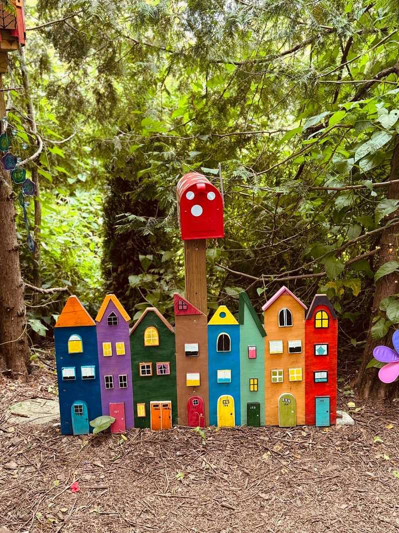 Leave a Note in the Fairy Mailbox Leave a Note in the Fairy Mailbox
