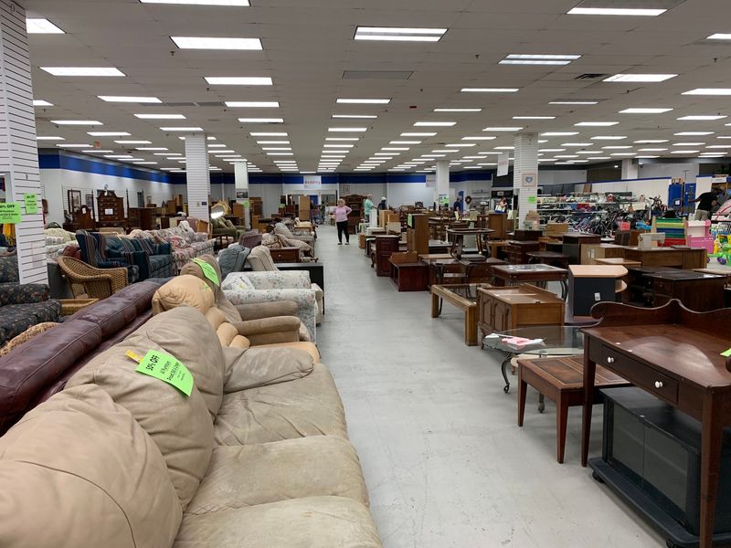 Liberty Ministries Thrift, Feasterville-Trevose, Pennsylvania
