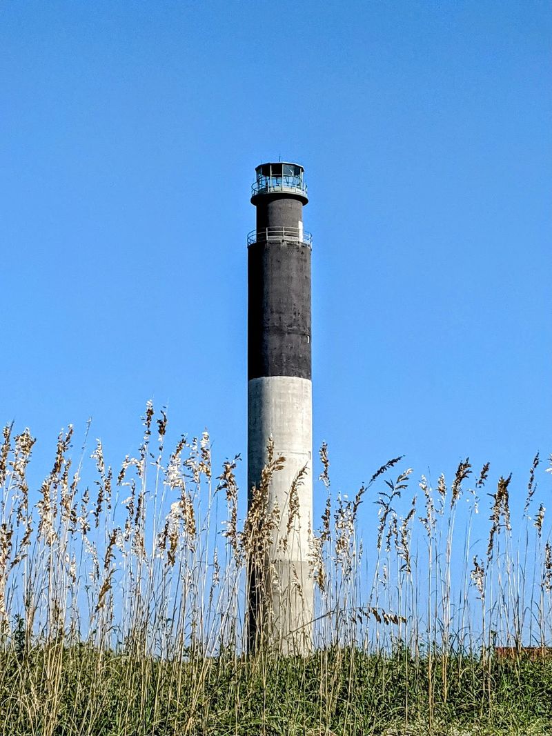 Lighthouse Views and a Small-Town Setting Lighthouse Views and a Small-Town Setting