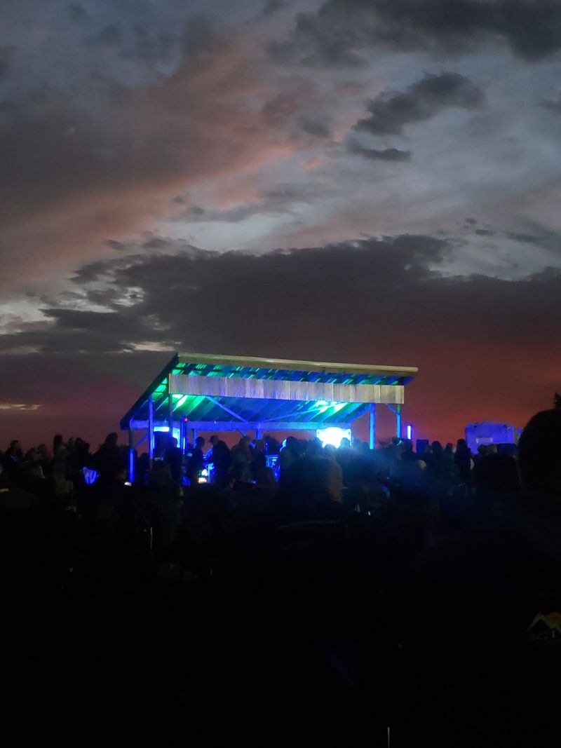 Live Music Turns Evenings Into Events Live Music Turns Evenings Into Events