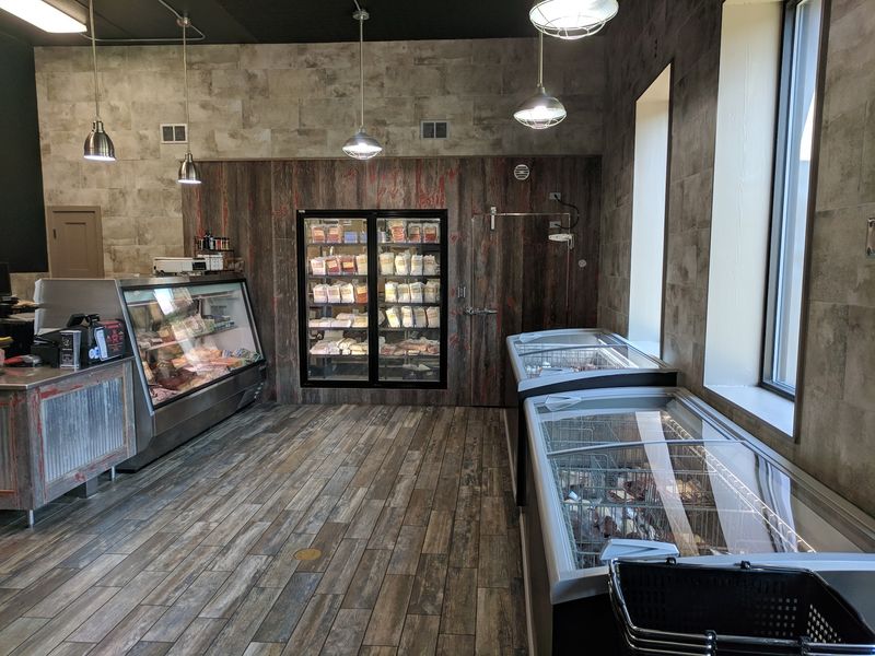 Locker Services for Hunters and Hog Orders