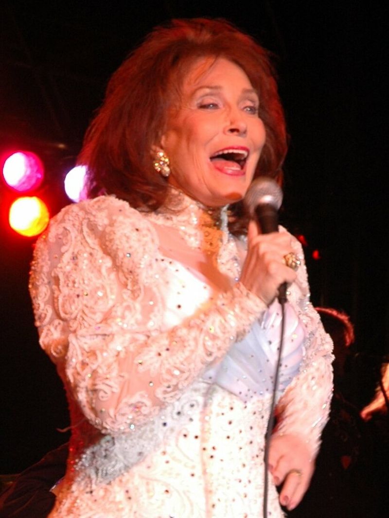 Loretta Lynn: Groundbreaking singer-songwriter who helped transform women's roles in country music