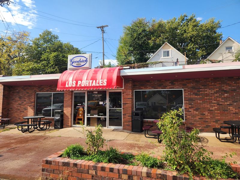 Los Portales Mexican Food & Goodrich Ice Cream, Omaha, Nebraska Los Portales Mexican Food & Goodrich Ice Cream, Omaha, Nebraska