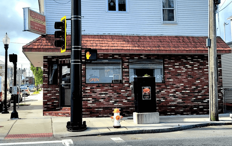 Lou's Bakery