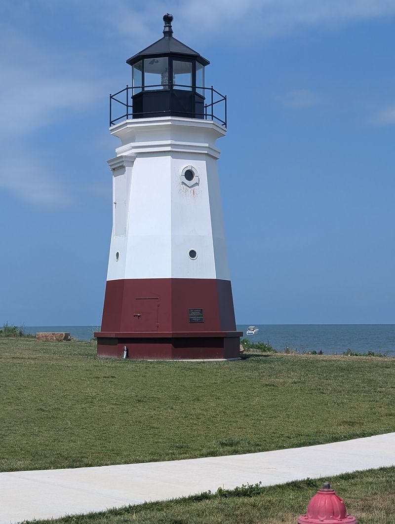 Main Street Beach - Vermilion, OH