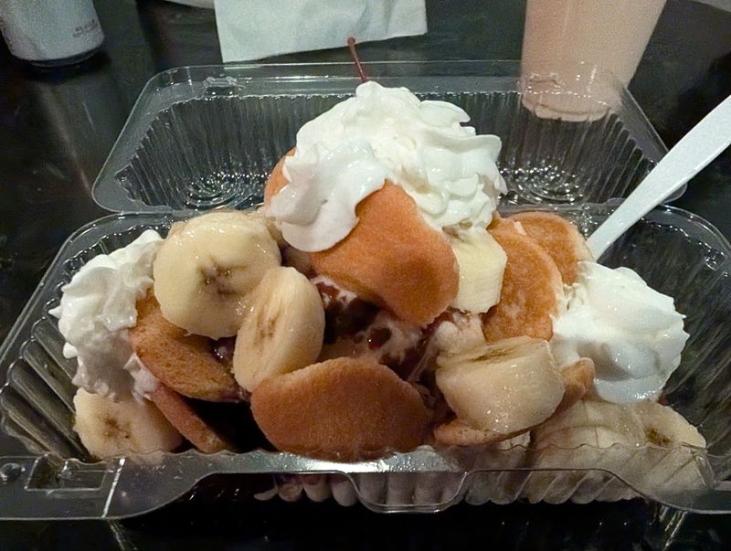 Malts, Sundaes, and the Five-Scoop Sampler Malts, Sundaes, and the Five-Scoop Sampler