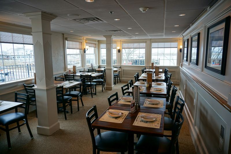 Mamma Mia's Restaurants