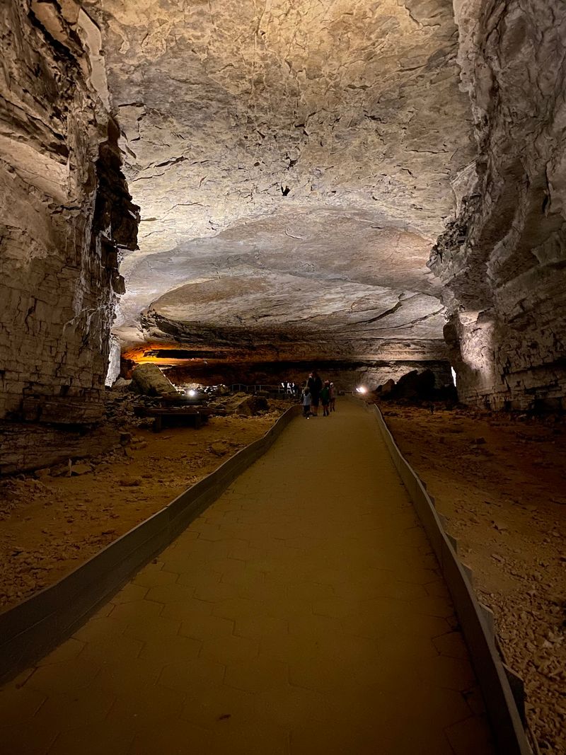 Mammoth Cave National Park, Mammoth Cave, Kentucky Mammoth Cave National Park, Mammoth Cave, Kentucky