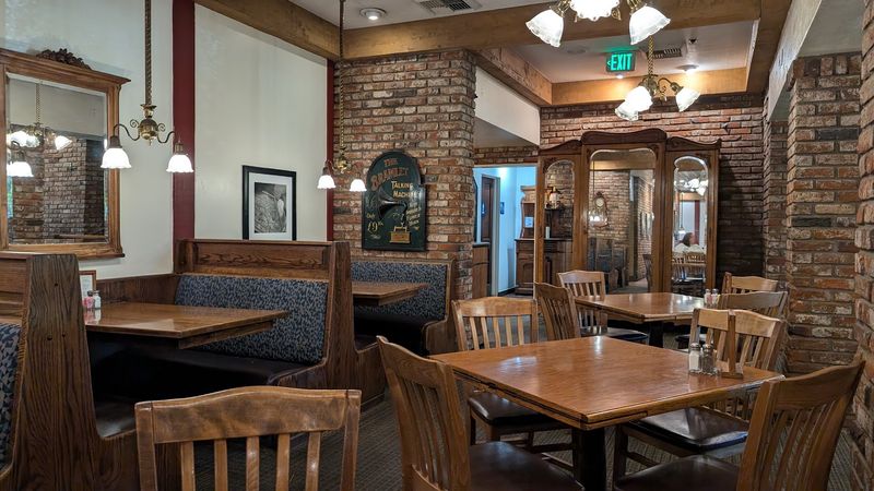 Marie Callender's, Orange, California