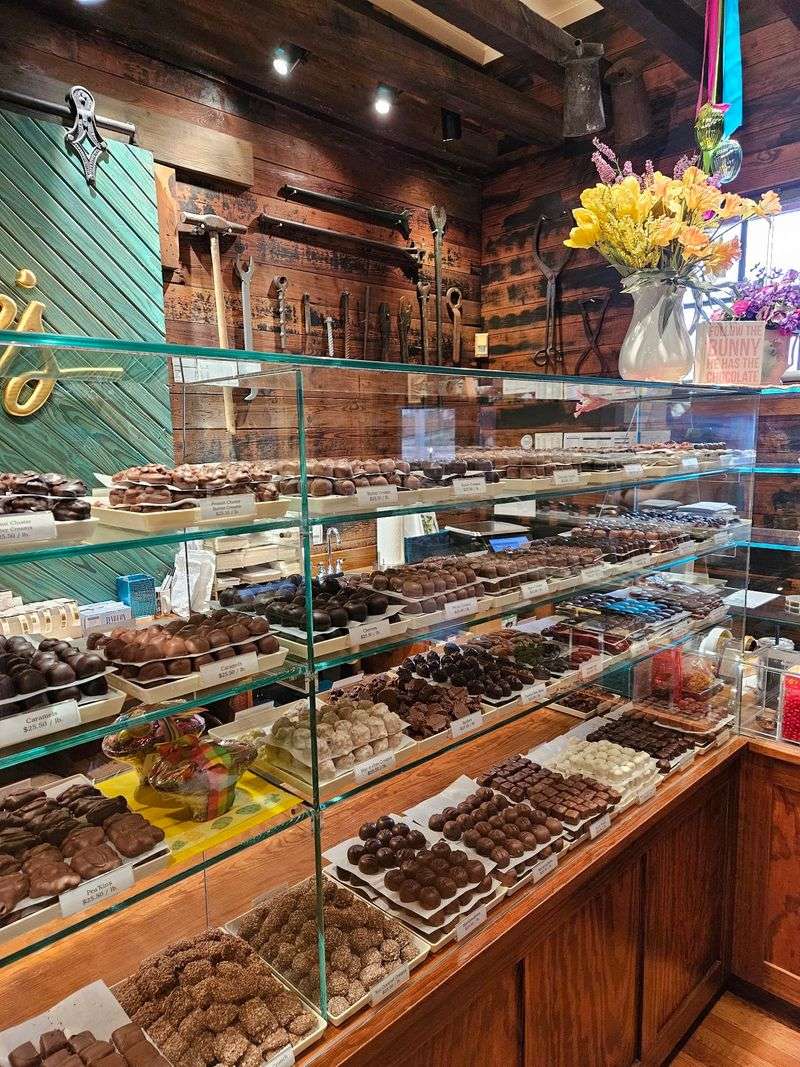 Marie's Candies, West Liberty, OH Marie's Candies, West Liberty, OH