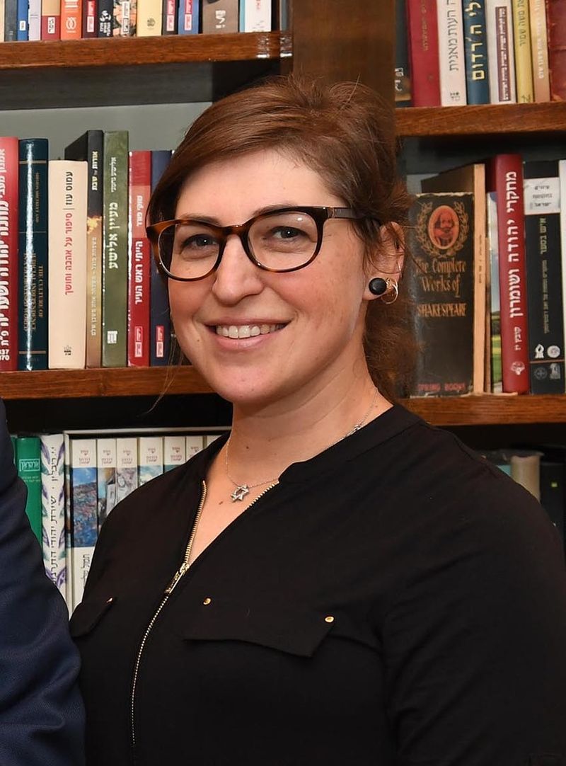 Mayim Bialik Mayim Bialik