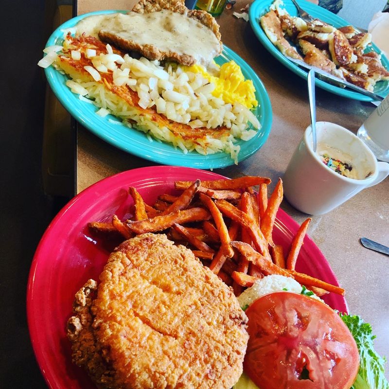 Meatloaf, Country Fried Steak, And Other Supper Club Energy Meatloaf, Country Fried Steak, And Other Supper Club Energy
