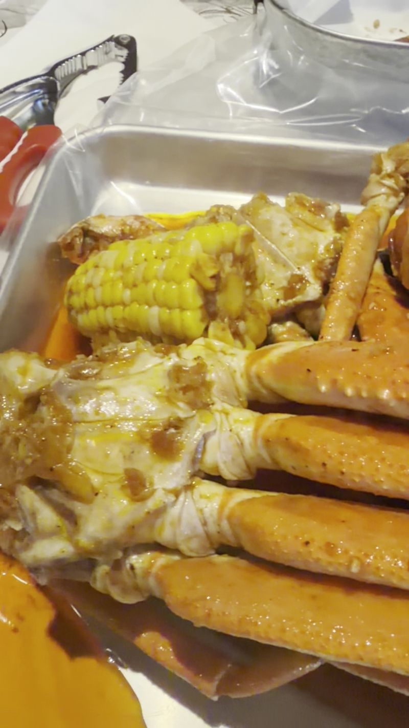 Meaty Crab Legs That Steal the Spotlight Meaty Crab Legs That Steal the Spotlight