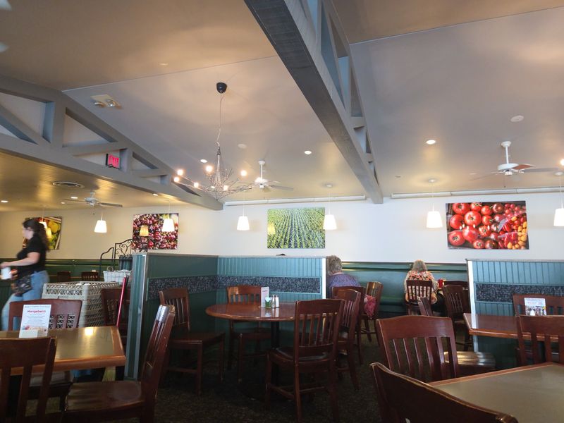 Meet the Cafe on South 84th Street Meet the Cafe on South 84th Street