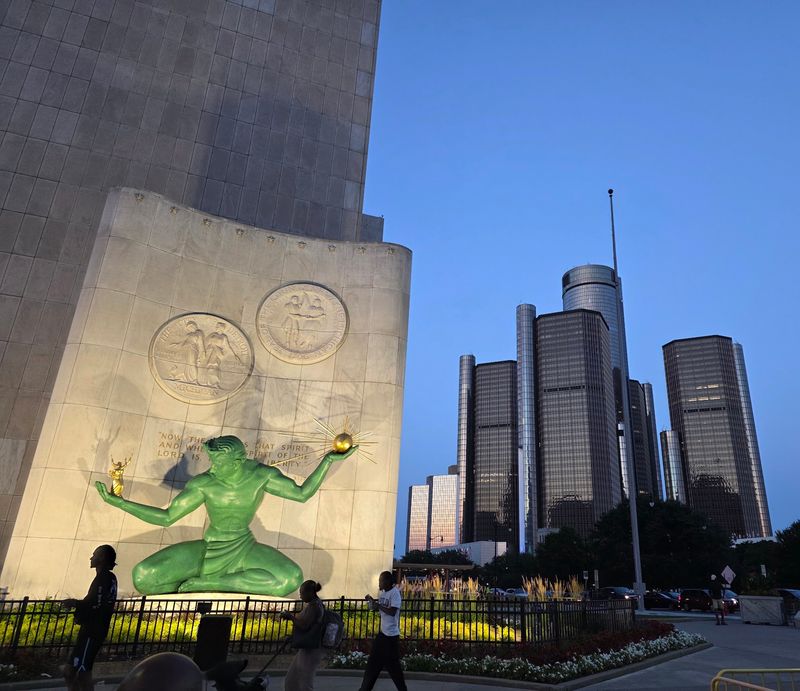 Meet the Nine-Ton Neighbor in Green