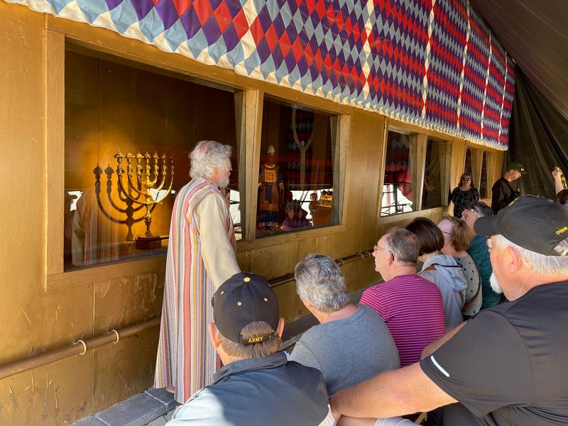 Meeting a Priest Inside the Tabernacle Meeting a Priest Inside the Tabernacle