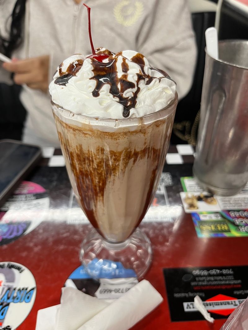 Milkshakes And Root Beer Floats For Sweet Tooths Milkshakes And Root Beer Floats For Sweet Tooths