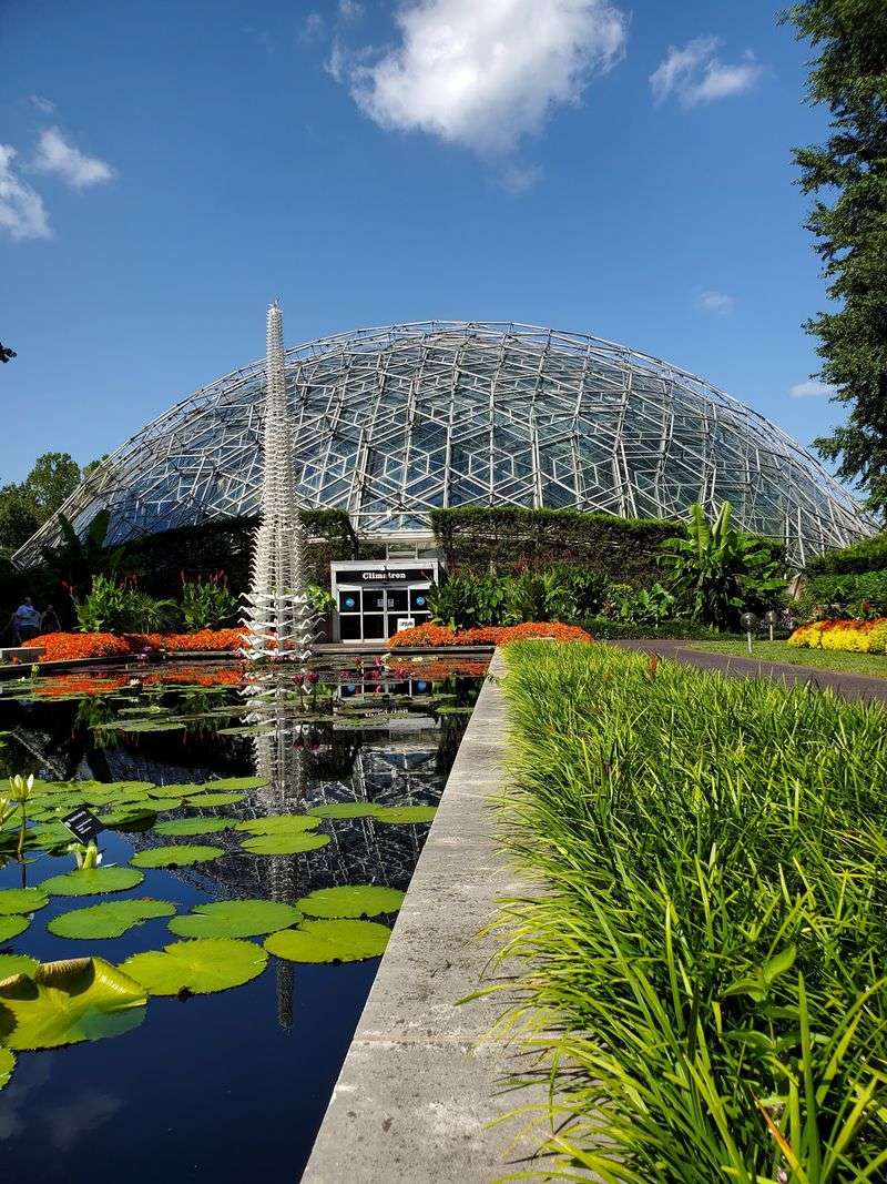 Missouri Botanical Garden, St. Louis, Missouri Missouri Botanical Garden, St. Louis, Missouri