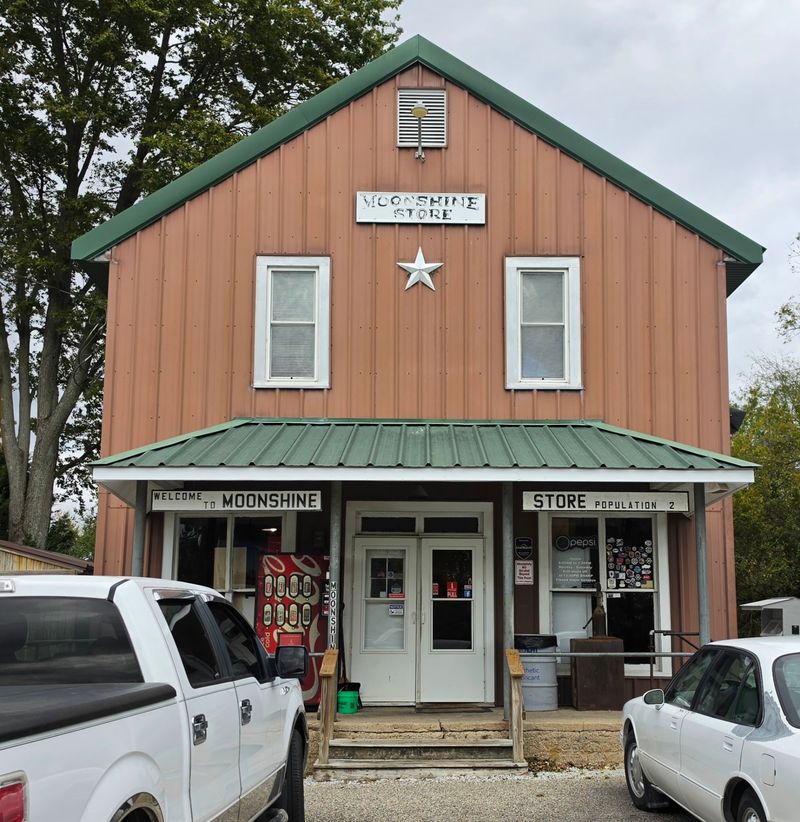 Moonshine Store, Martinsville, IL Moonshine Store, Martinsville, IL