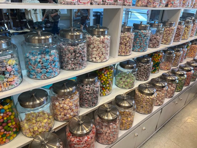 Mrs. Honeypeeps Sweetshop Mrs. Honeypeeps Sweetshop