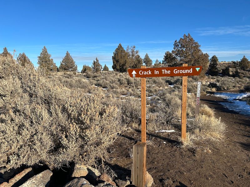 Navigation Tips and Trail Etiquette Navigation Tips and Trail Etiquette