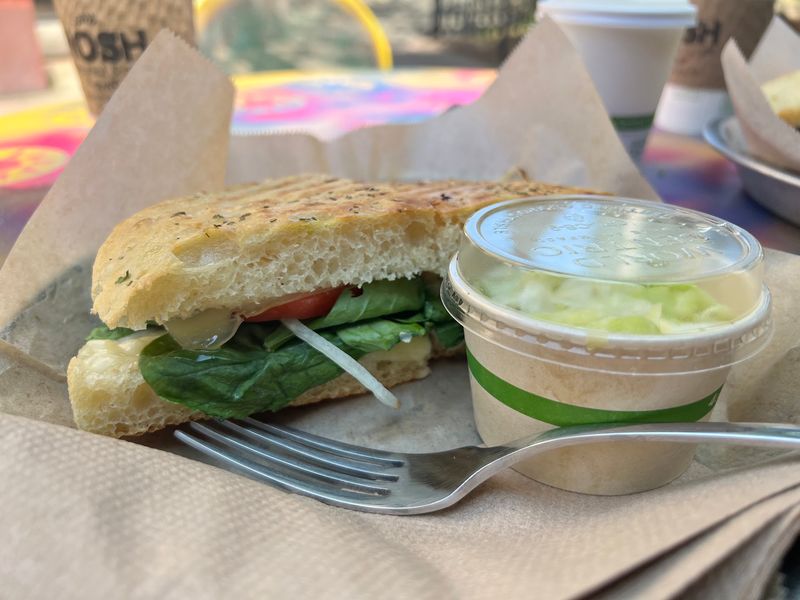 Nosh | Cafè and Restaurant, Springfield, MA Nosh | Cafè and Restaurant, Springfield, MA