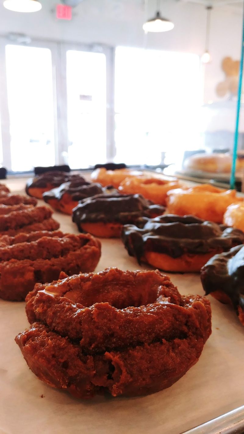 Old-Fashioned Donuts With A Serious Fan Club Old-Fashioned Donuts With A Serious Fan Club