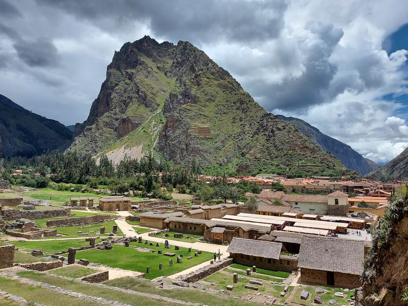 Ollantaytambo, Peru Ollantaytambo, Peru