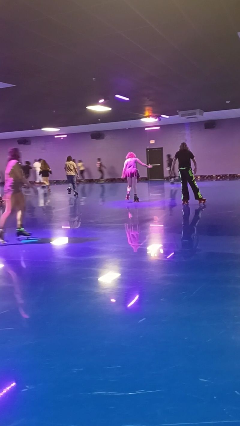 Open Floor and Easy Rentals Open Floor and Easy Rentals