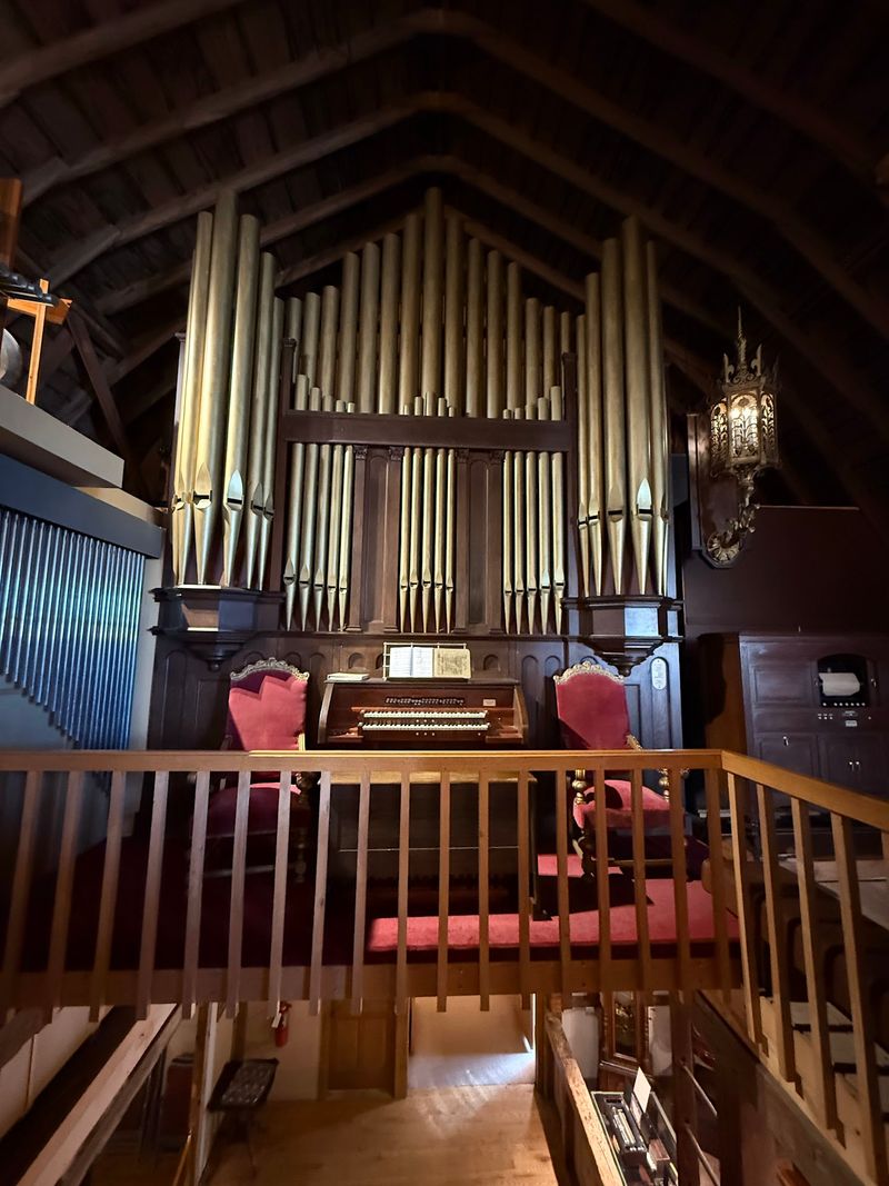 Organs Built for Churches and Theaters Organs Built for Churches and Theaters