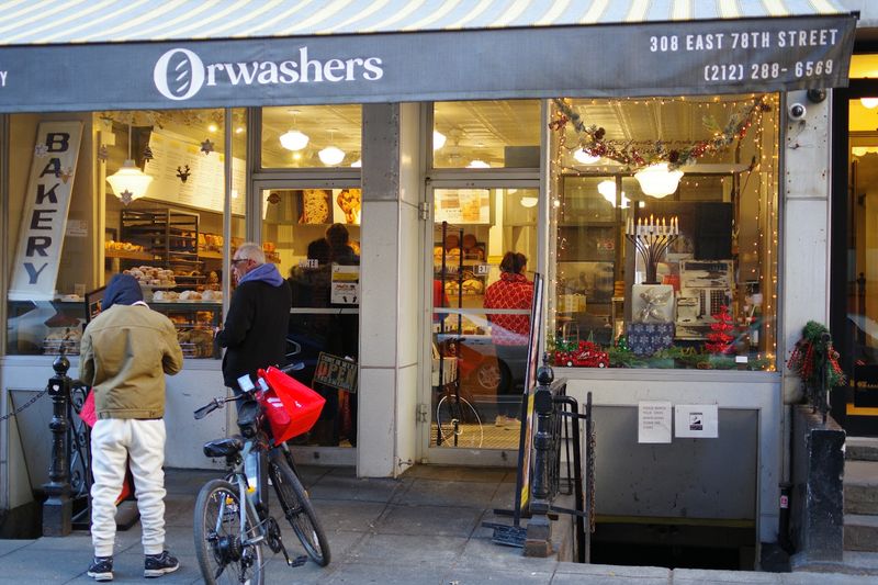 Orwashers Bakery, New York City, New York