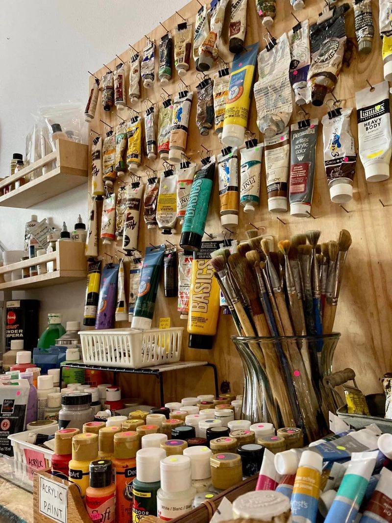 Paints, Pastels and Printmaking Finds