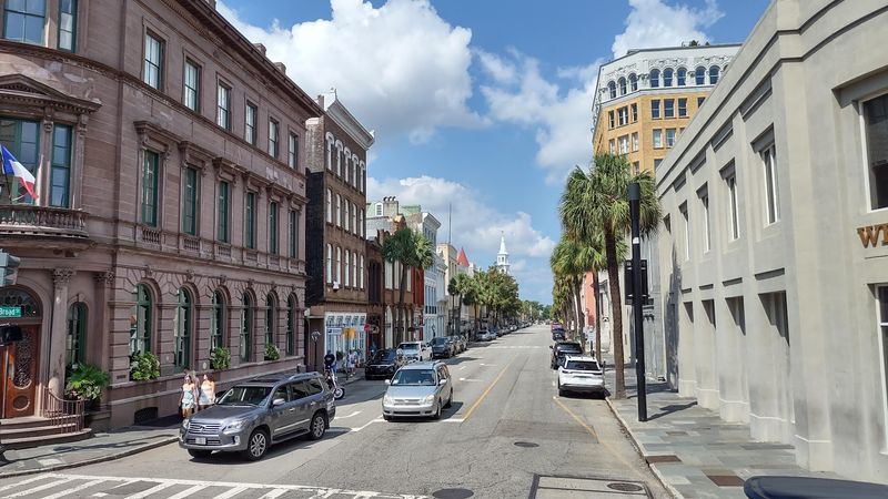 Pairing a Visit With a Downtown Stroll Pairing a Visit With a Downtown Stroll