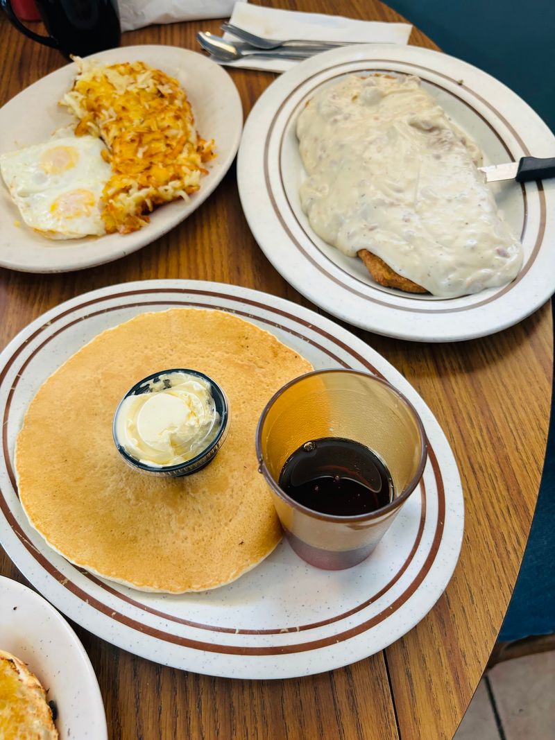 Pancakes, Hash Browns, and Hearty Sides Pancakes, Hash Browns, and Hearty Sides