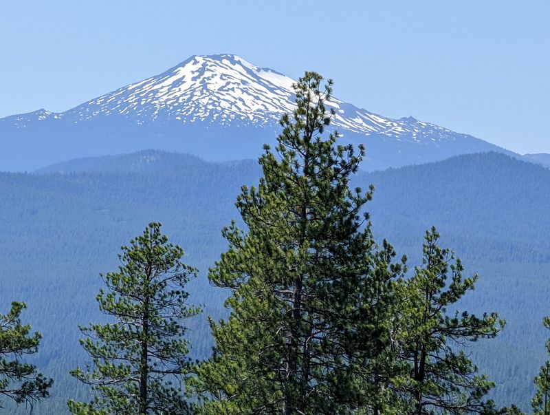 Panoramas of the Cascade Peaks