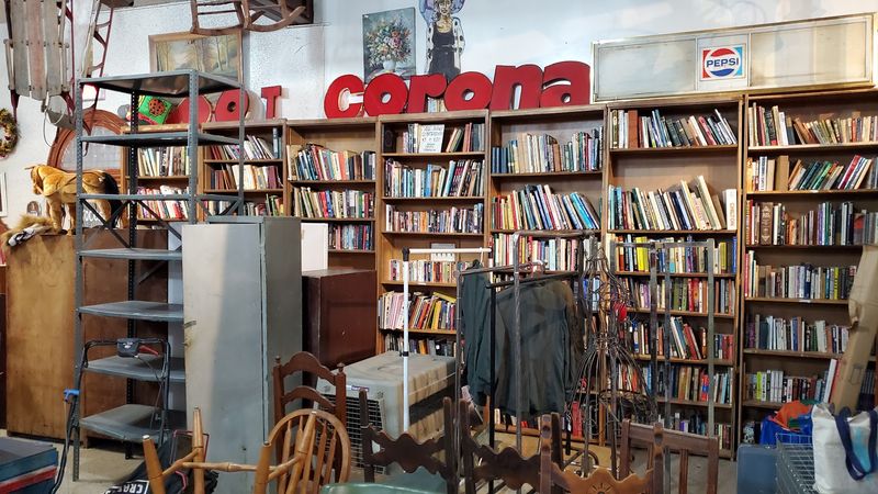 Paper Lovers, Collage Makers, and Record Diggers