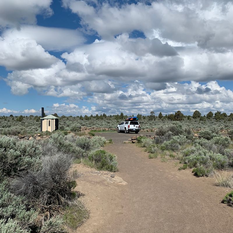 Parking, Restrooms, and Picnic Spots Parking, Restrooms, and Picnic Spots