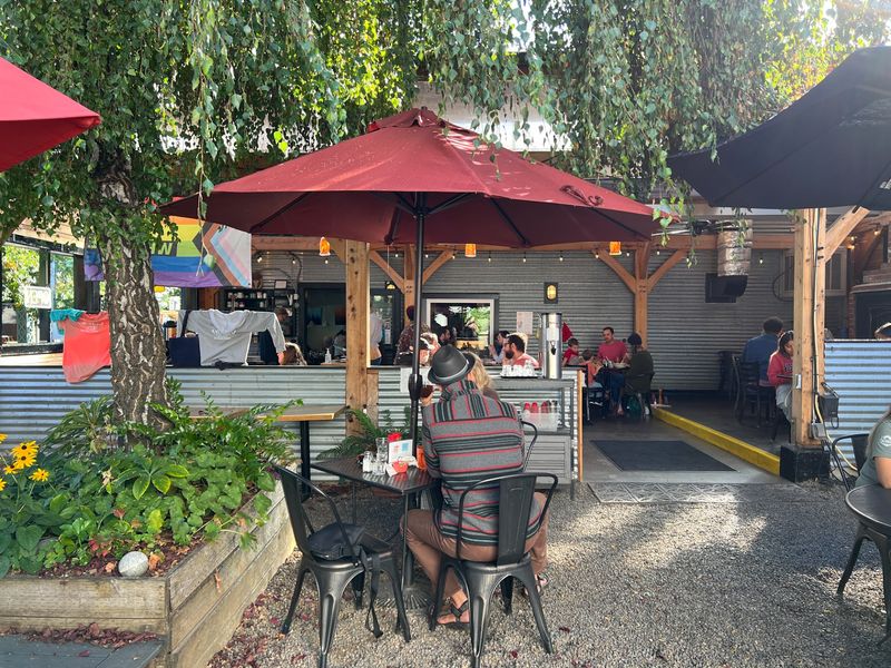 Patio Seating Where Tails Wag