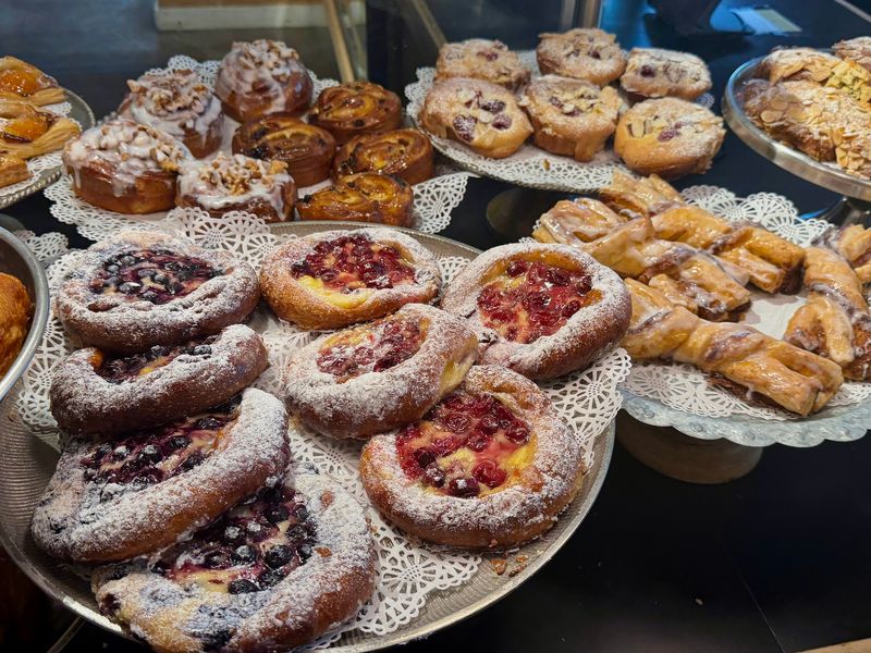Patisserie Lenox, Lenox, MA Patisserie Lenox, Lenox, MA