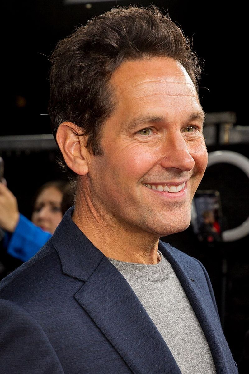 Paul Rudd and Bridesmaids Paul Rudd and Bridesmaids
