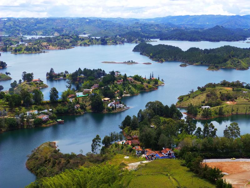 Peñol–Guatapé Reservoir Peñol–Guatapé Reservoir