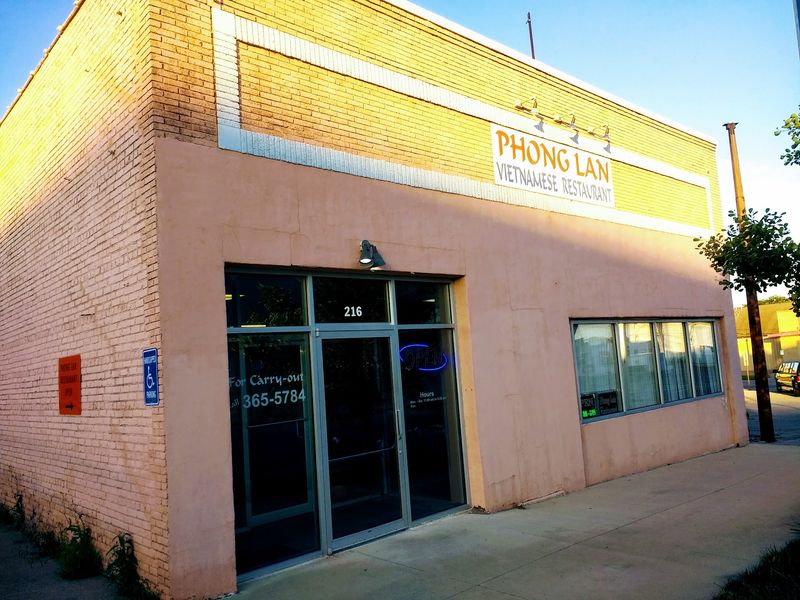 Phong Lan Vietnamese Restaurant Phong Lan Vietnamese Restaurant