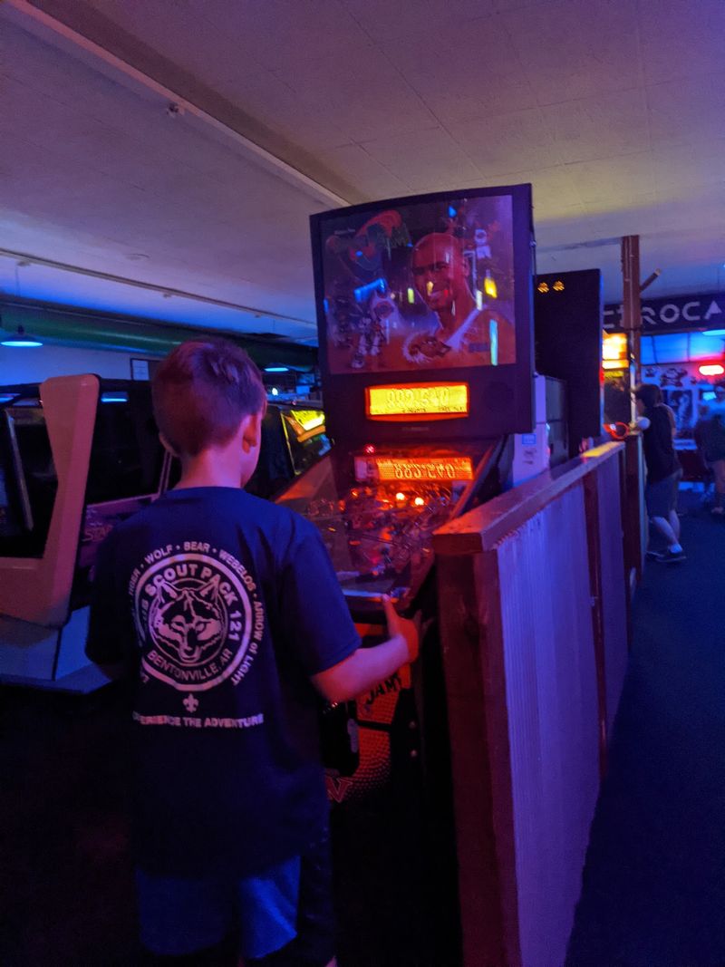 Pinball Tables and a Helpful Owner